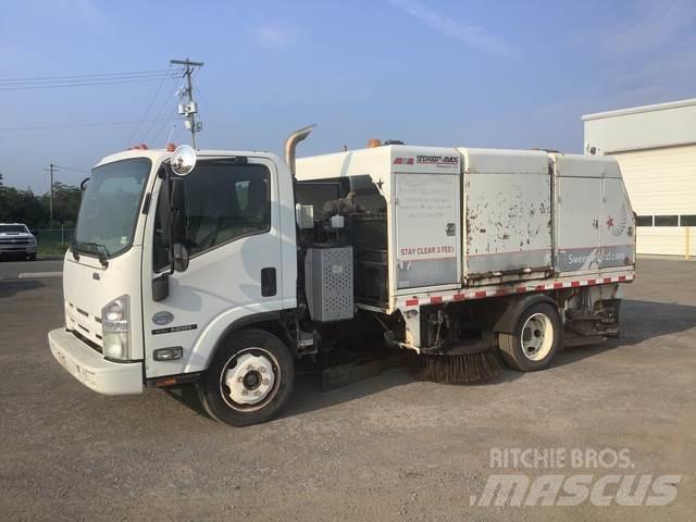 Isuzu NQR 道路清扫车