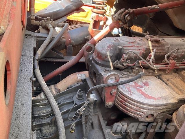 Iveco 170E23 起重车