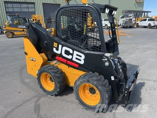JCB 215 滑移装载机