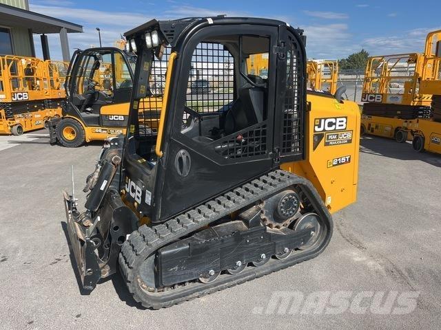 JCB 215T 滑移装载机