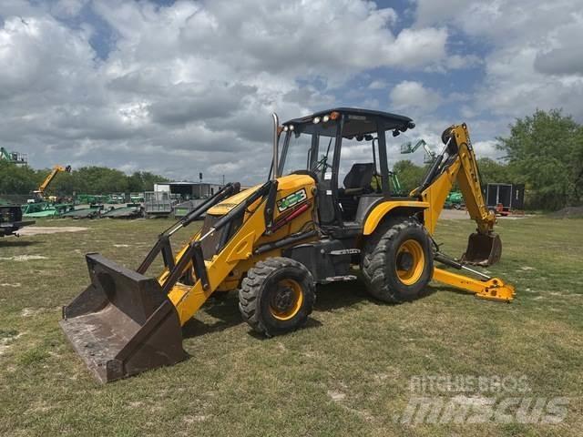 JCB 3CX 反铲装载机