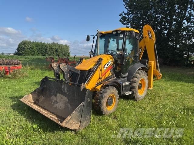 JCB 3CX 反铲装载机