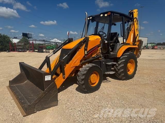 JCB 3CX 反铲装载机