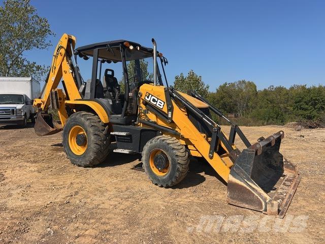 JCB 3CX 反铲装载机