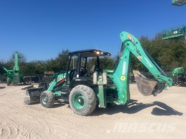 JCB 3CX 反铲装载机