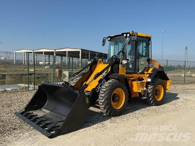 JCB 411 S5 HT 轮式装载机