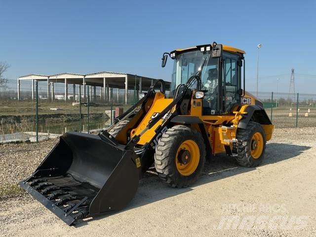 JCB 411 S5 HT 轮式装载机