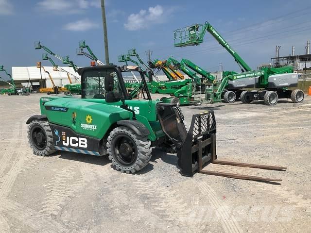JCB 505-20E 伸缩臂叉装车|叉装车