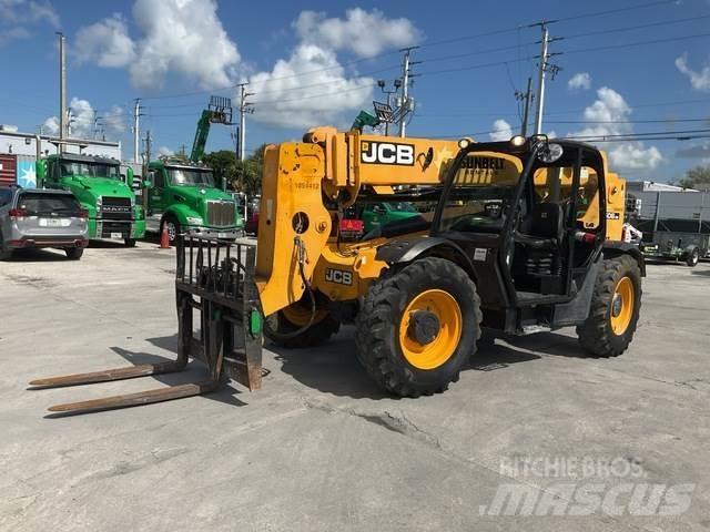 JCB 506--36 伸缩臂叉装车|叉装车