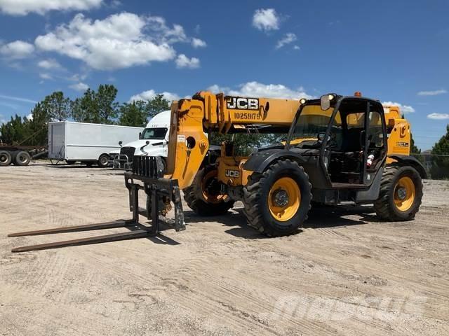 JCB 507-42 伸缩臂叉装车|叉装车