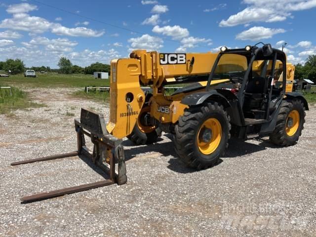JCB 507-42 伸缩臂叉装车|叉装车