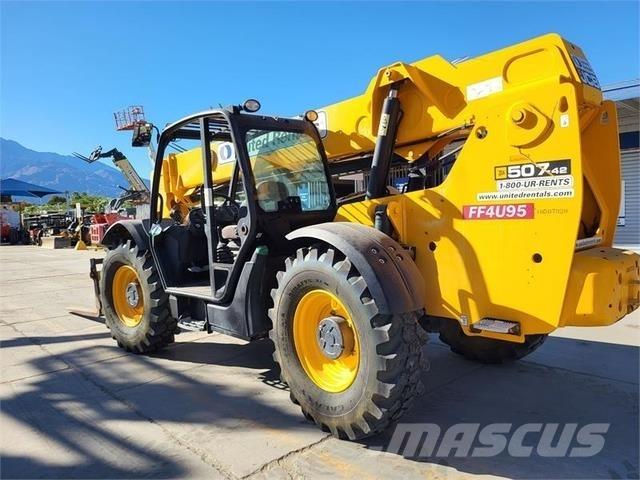 JCB 507-42 伸缩臂叉装车|叉装车