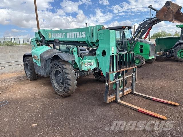 JCB 509-42 伸缩臂叉装车|叉装车