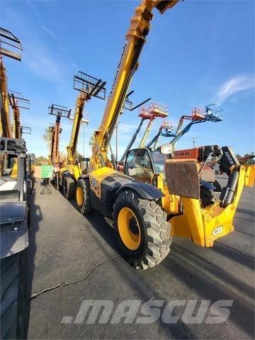 JCB 510-56 S 伸缩臂叉装车|叉装车
