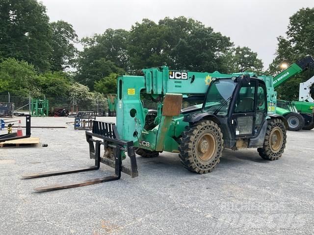 JCB 512-56 伸缩臂叉装车|叉装车