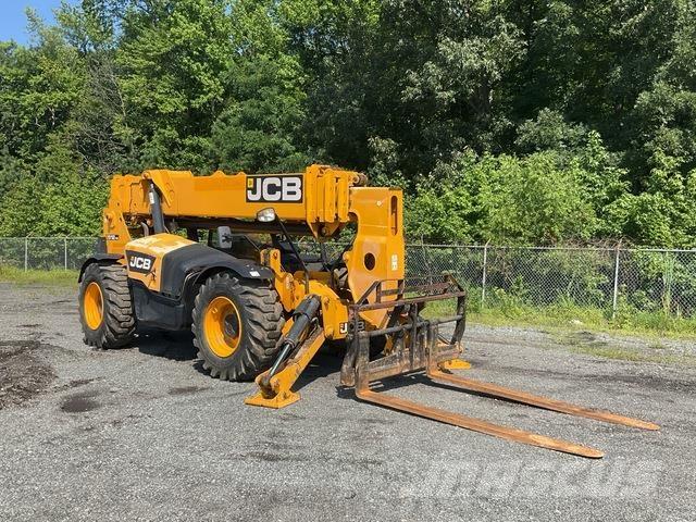 JCB 512-56 伸缩臂叉装车|叉装车