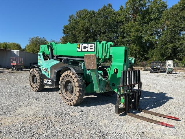 JCB 512-56 伸缩臂叉装车|叉装车