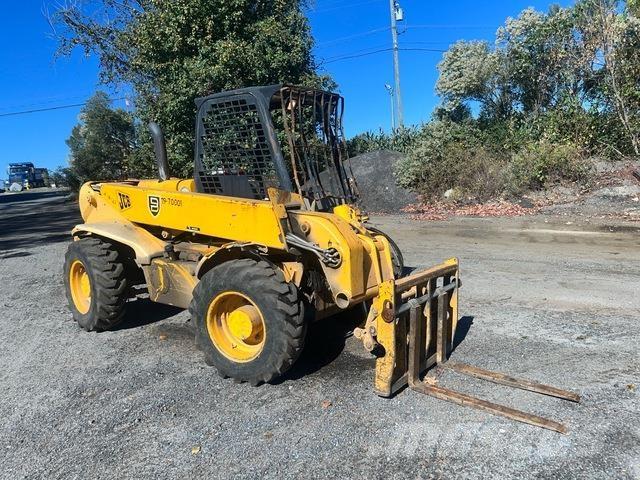 JCB 520 伸缩臂叉装车|叉装车