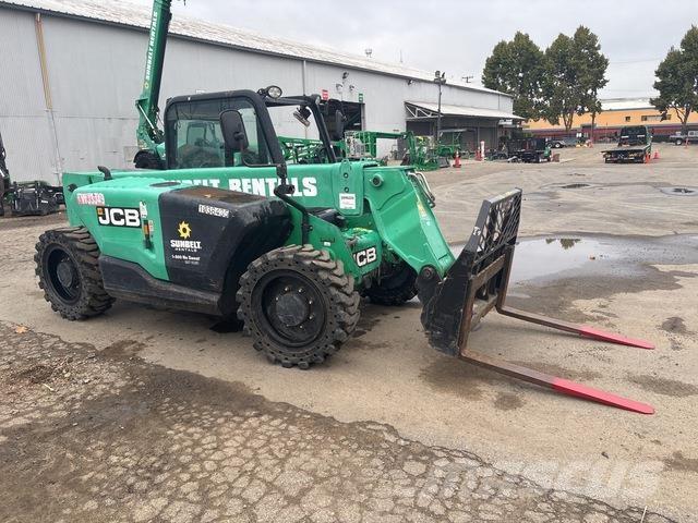 JCB 525-60 伸缩臂叉装车|叉装车