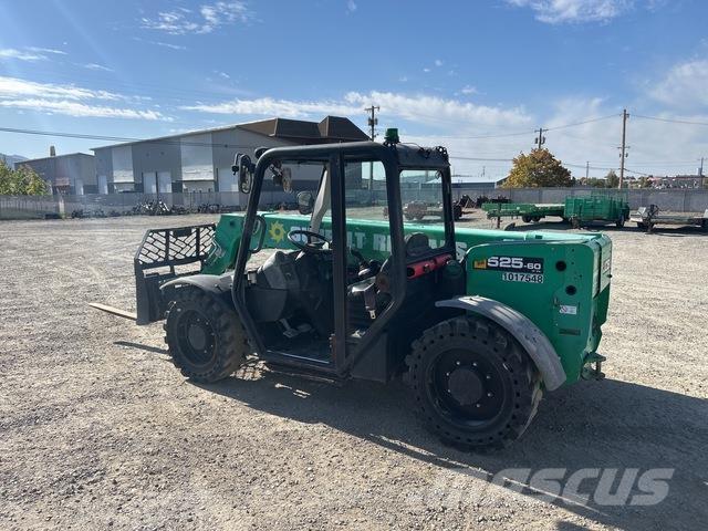 JCB 525-60 伸缩臂叉装车|叉装车