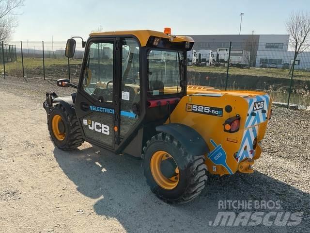 JCB 525-60E 伸缩臂叉装车|叉装车