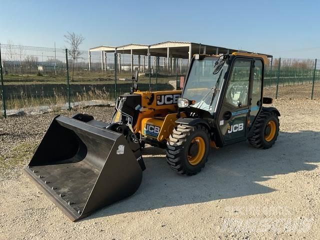 JCB 525-60E AG 伸缩臂叉装车|叉装车