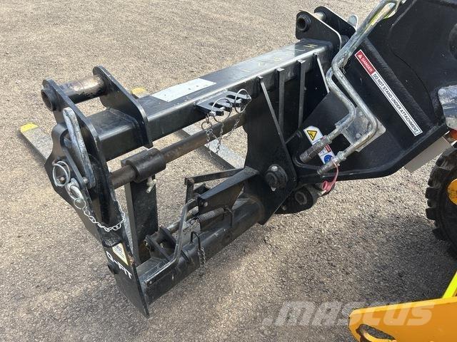JCB 525-60T4 伸缩臂叉装车|叉装车