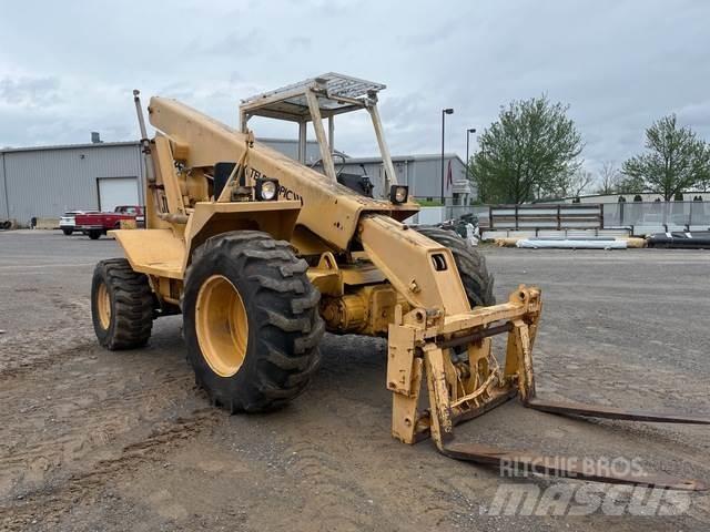 JCB 525B 伸缩臂叉装车|叉装车