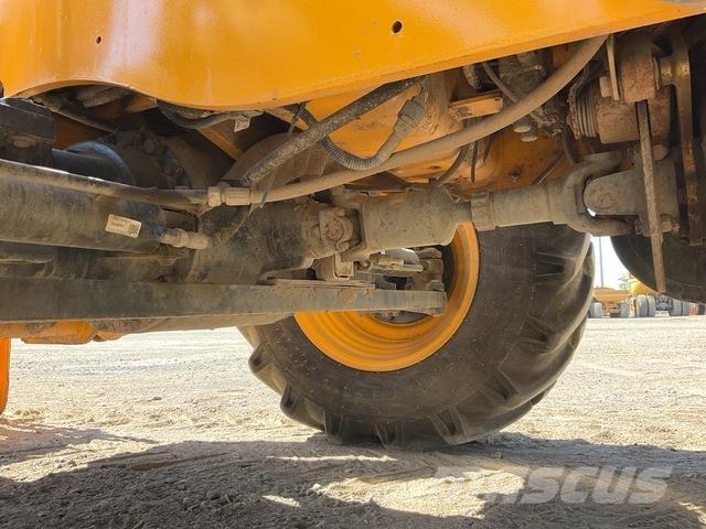 JCB 540-170 伸缩臂叉装车|叉装车