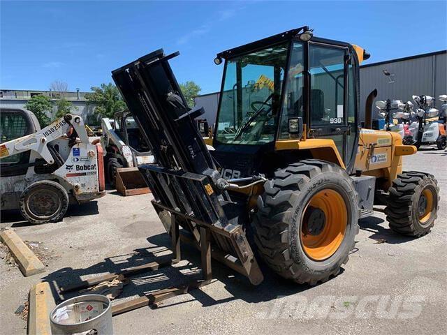 JCB 930-4 越野叉车|叉装车