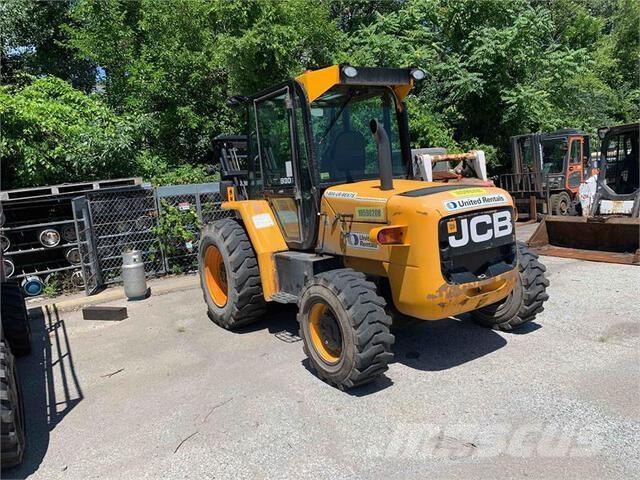 JCB 930-4 越野叉车|叉装车