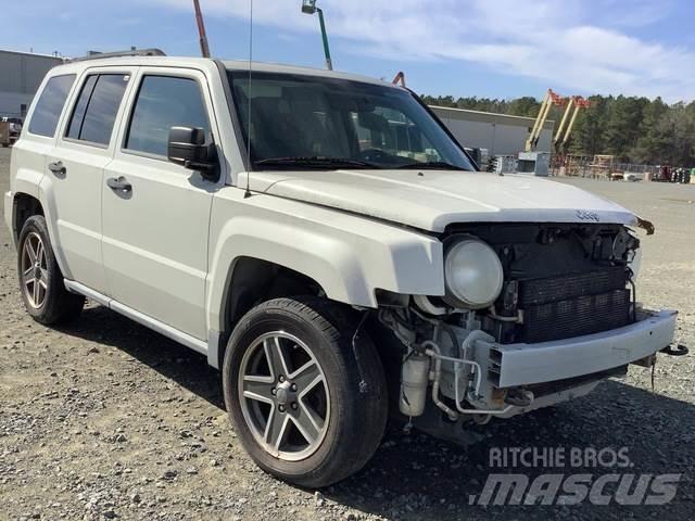 Jeep Patriot 汽车