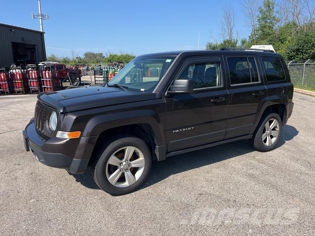 Jeep Patriot 汽车
