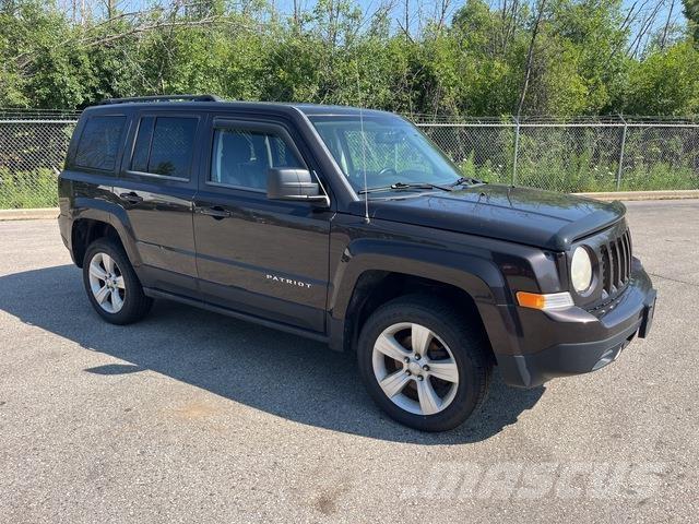 Jeep Patriot 汽车