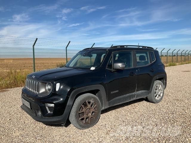 Jeep Renegade 汽车