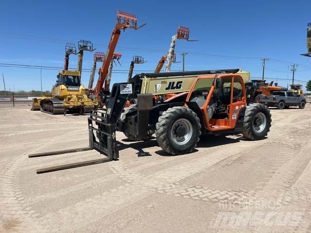 JLG 1043 伸缩臂叉装车|叉装车