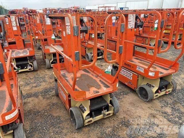 JLG 1230ES 客货电梯