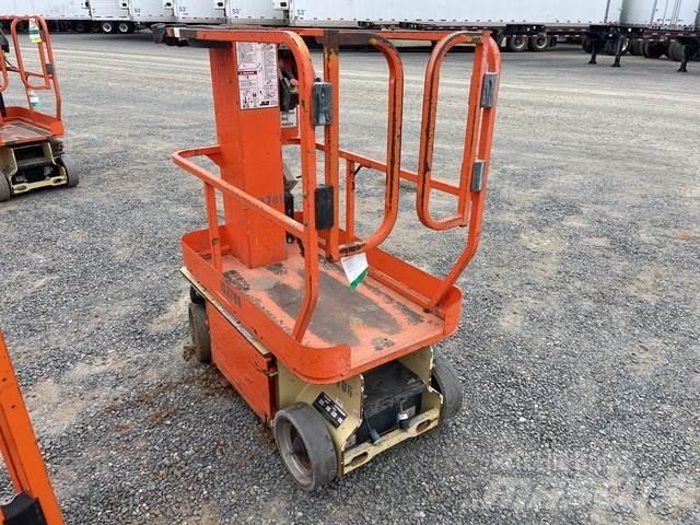 JLG 1230ES 客货电梯