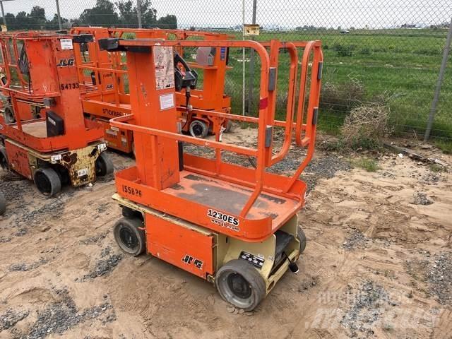 JLG 1230ES 客货电梯