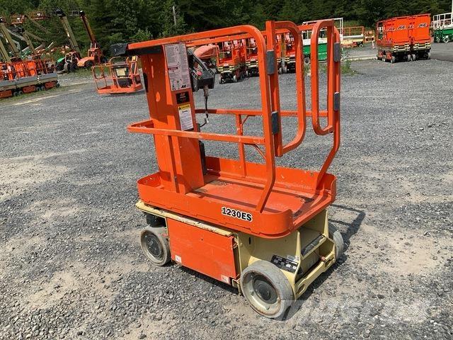 JLG 1230ES 客货电梯
