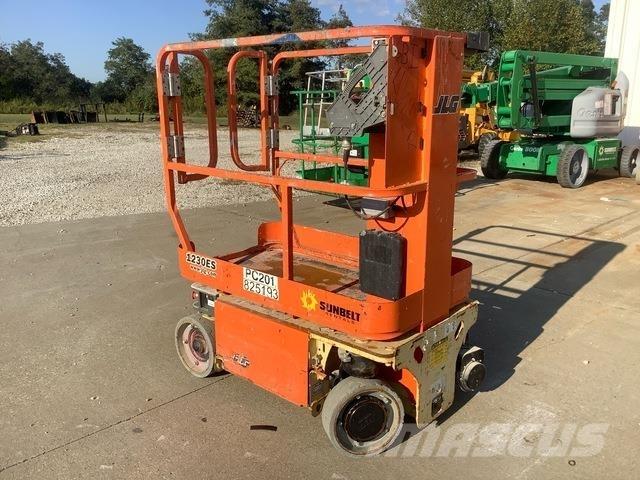 JLG 1230ES 客货电梯