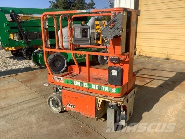 JLG 1230ES 客货电梯