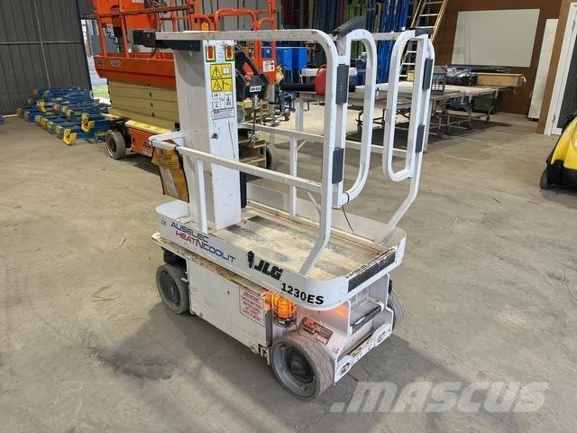 JLG 1230ES 客货电梯