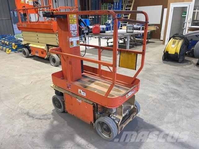 JLG 1230ES 客货电梯