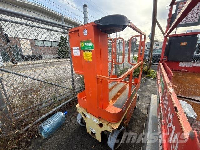 JLG 1230ES 客货电梯