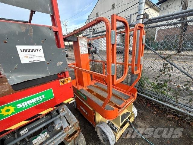 JLG 1230ES 客货电梯