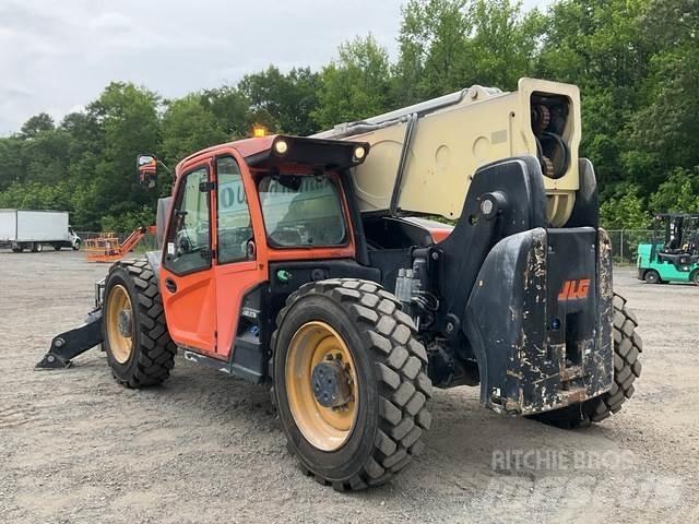 JLG 1255 伸缩臂叉装车|叉装车