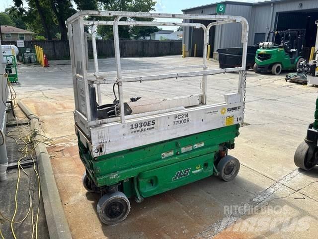 JLG 1930 ES 剪叉式升降机