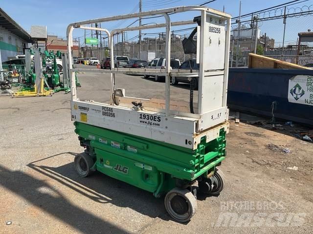 JLG 1930ES 剪叉式升降机