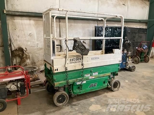 JLG 1930ES 剪叉式升降机